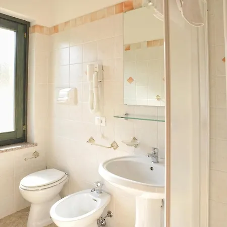 Santa Maria Hotel 3*
